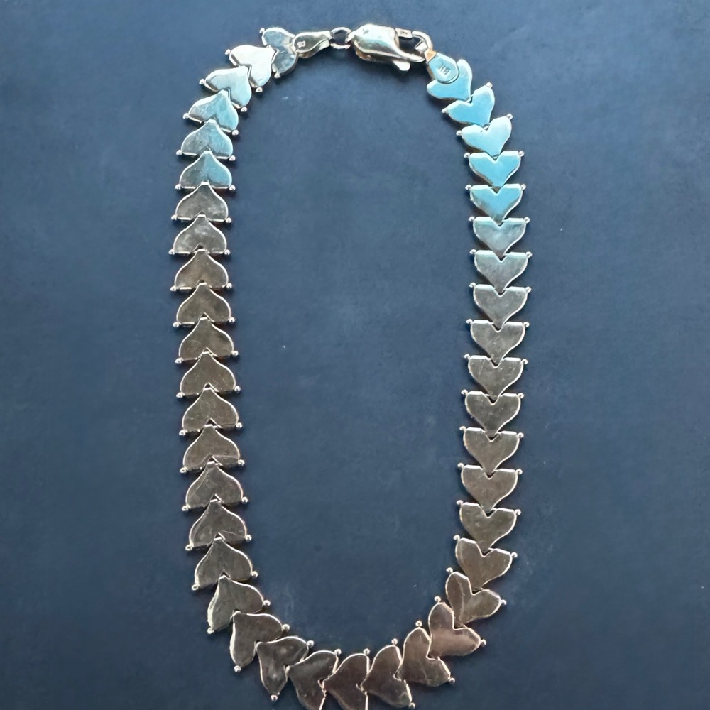 11g 14K Gold Heart Bracelet